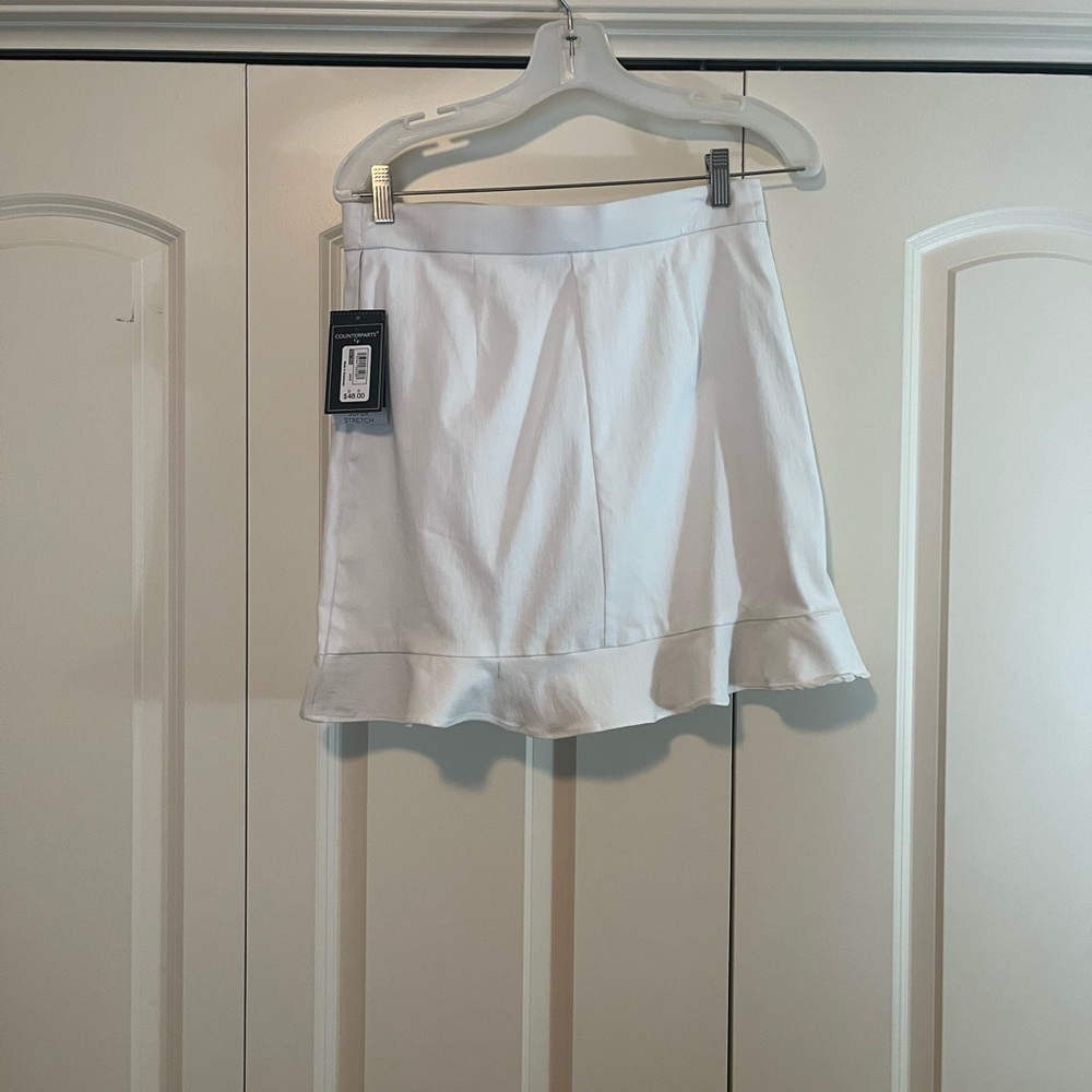 Counterparts super stretch ruffle pull on skirt. Soft cool fabric. New w/ tags!